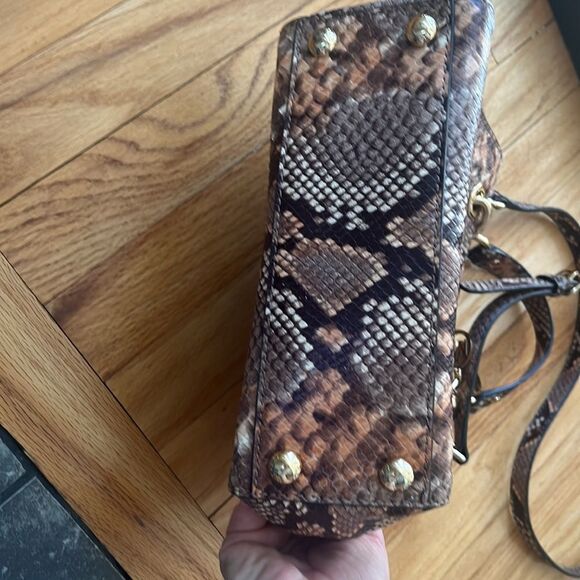 Michael Kors Brown Python Embossed Leather Small Cynthia Satchel Blossom - Picture 3 of 8